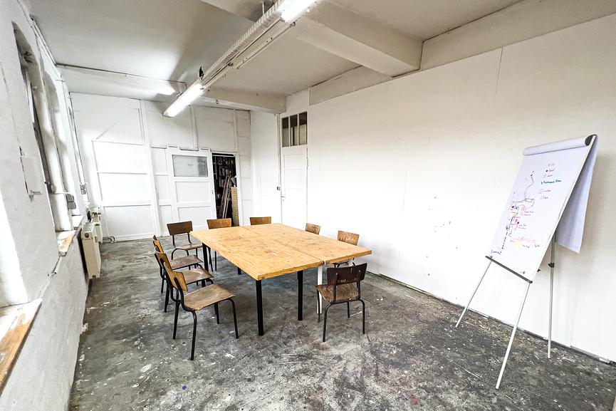 Bild 2 Atelier Workshop Raum Arbeitsplatz
