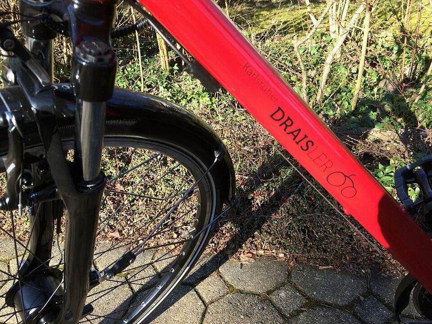 Bild 20  Schnäppchen-Rotes Herren Bike 28“–„Velo de Ville“–Neu !