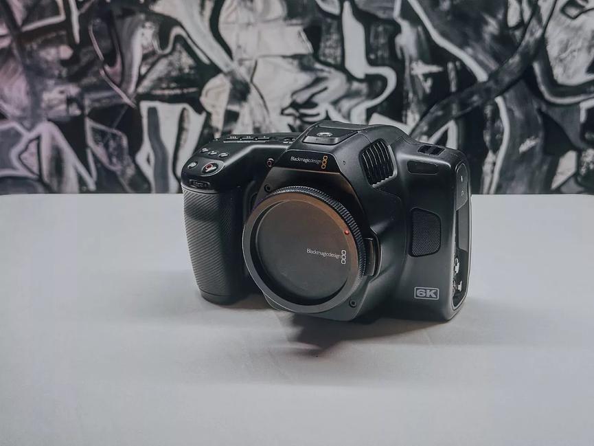 Bild 1 Blackmagic Pocket Cinema Camera 6k Pro Kamerapaket