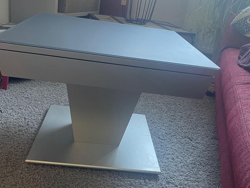 Bild 3 Couchtisch mit Lift und Staufach