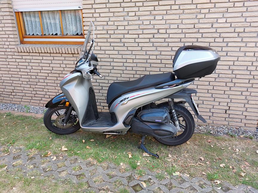 Bild 8 Honda SH350I