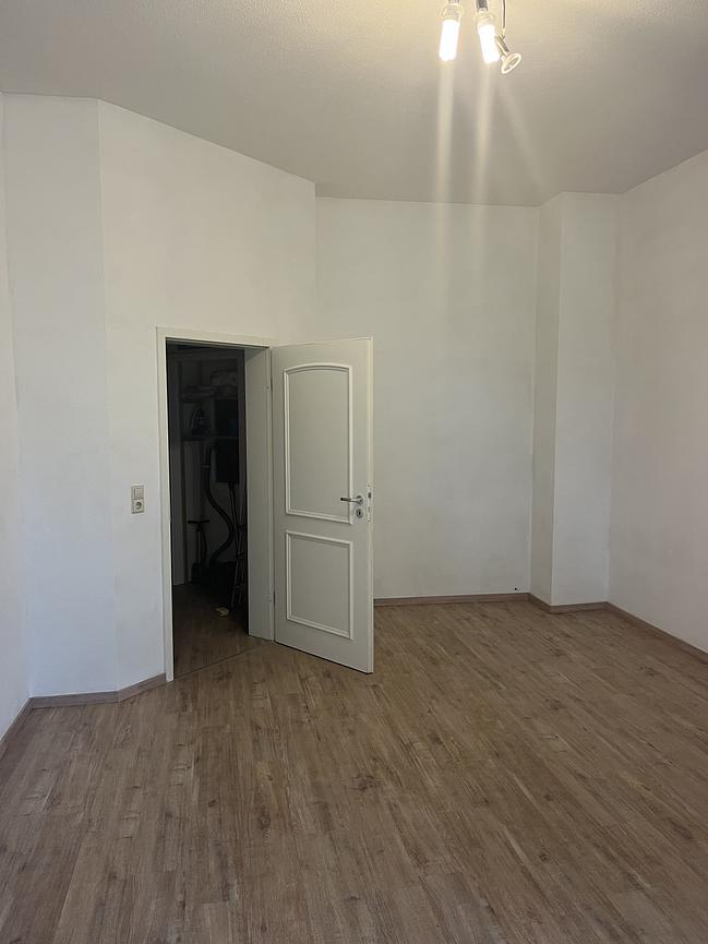 Bild 2 Geräumiges helles Zimmer in Leipzig Südvorstadt zu vergeben