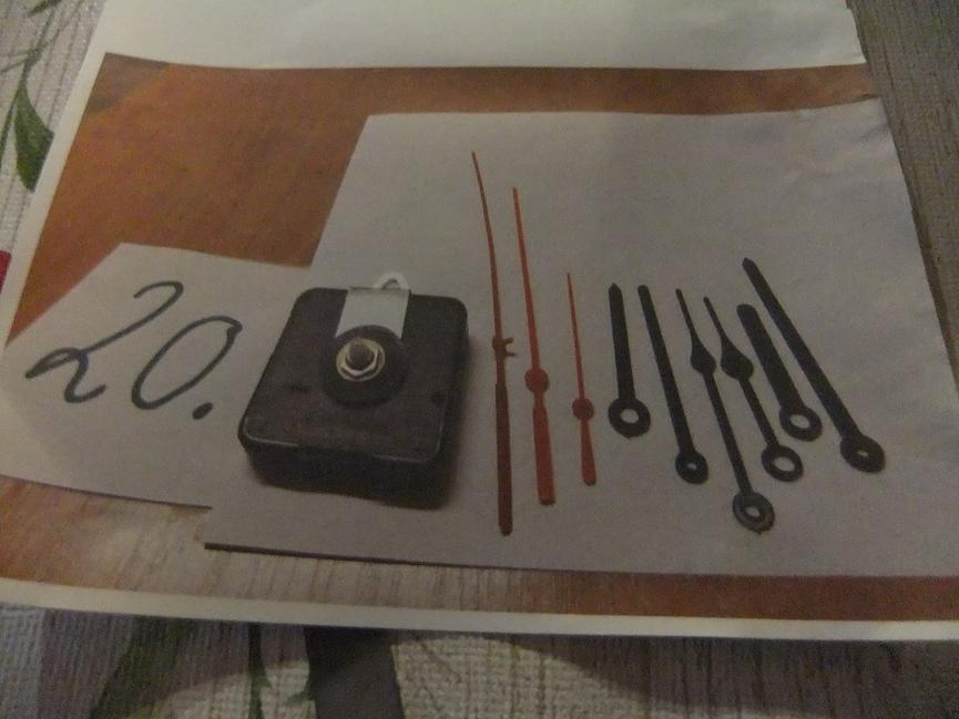 Bild 1 VERKAUFE QUARZUHRWERK WELLE 6 mm NEU MIT VIELE ZEIGER