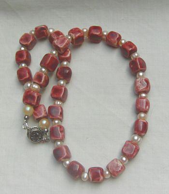 Bild 6 Edelsteinkette, roter Achat mit Perlen