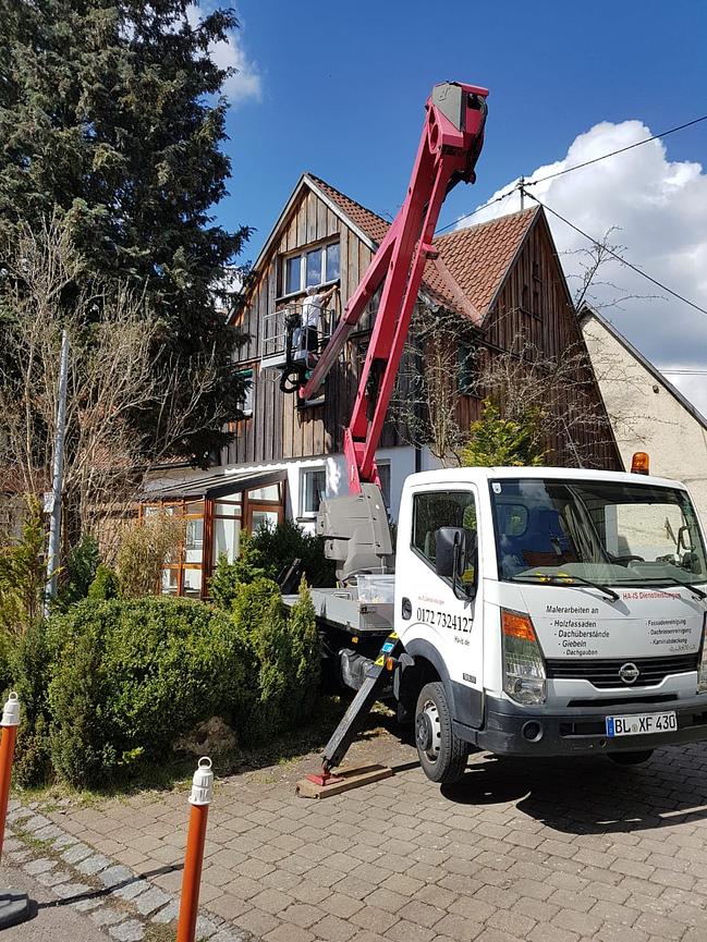 Bild 12 Maler Arb. Haus u. Holzfassade Klinker Dachüberstand Ortsgang Giebel Traufe