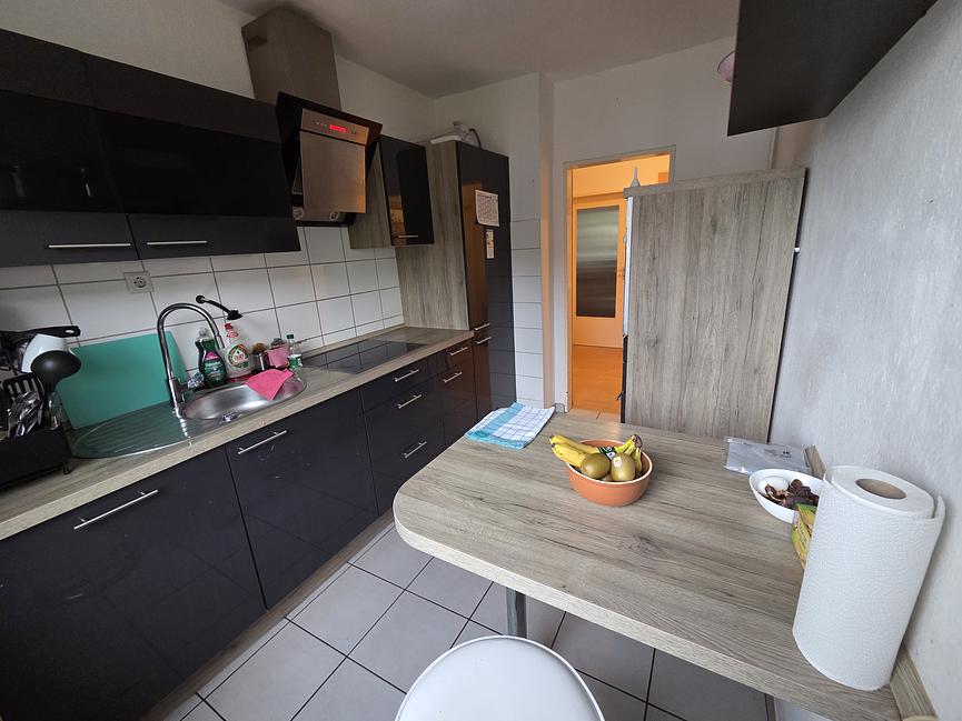 Bild 9 Großzügiges 24 m² WG-Zimmer mit Balkonzugang in Laatzen