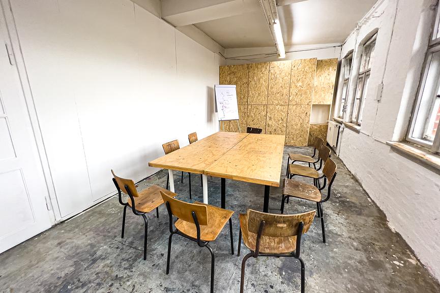 Bild 3 Atelier Workshop Raum Arbeitsplatz