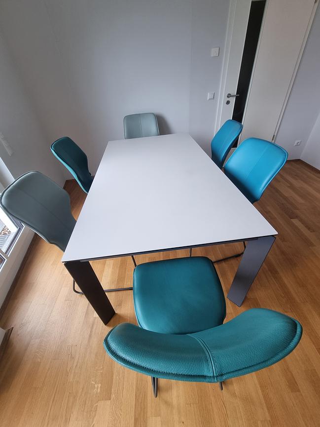 Bild 1 Esstisch + 6 Stühle