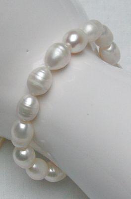Bild 1 Armband, Süsswasserperlen