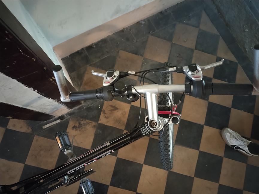 Bild 3 Tausche Fahrrad gegen Smartphone