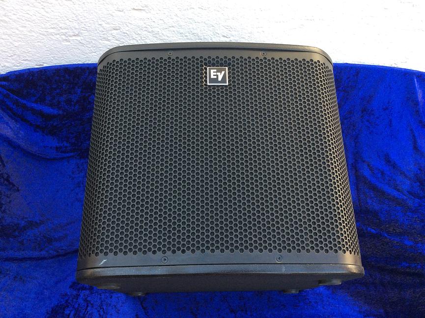 Bild 4 EV  ZXA   Bass Box