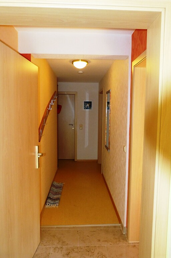 Bild 9 FeWo Neuwertige Ferienwohnung Wohnung (∆ Frankfurt-Gießen-Fulda)