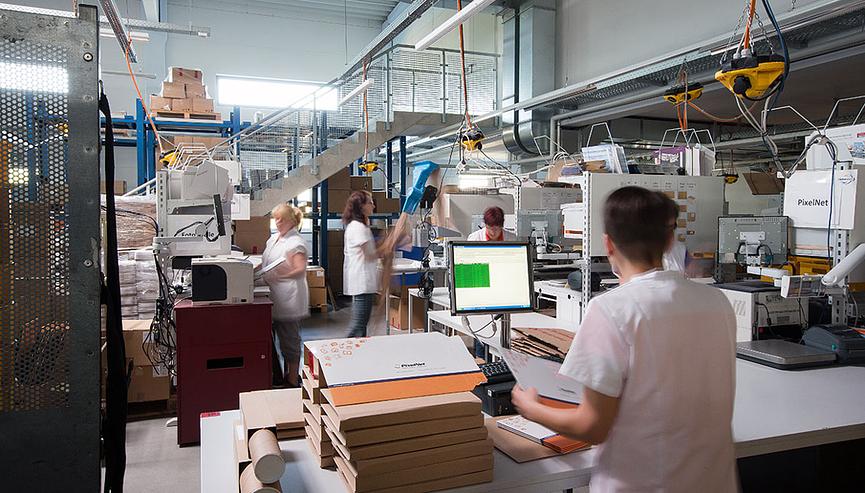 Bild 2 Studijob in der Produktion Okt-Dez 15,60€/Stunde
