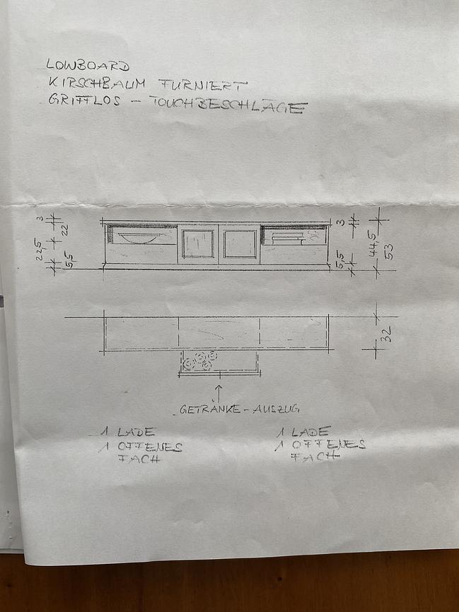 Bild 4 TV- Board Kirschbaum Holz