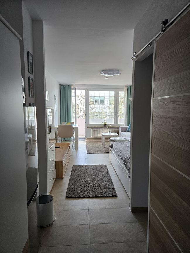Bild 2 modernes 1-Zimmer Apartment - Erstbezug nach Sanierung - voll möbiliert