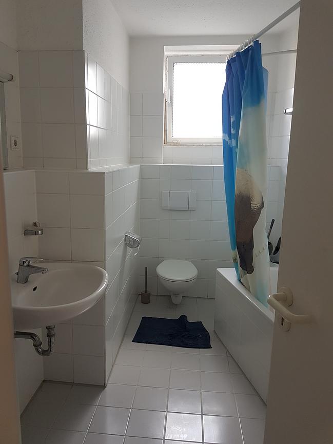 Bild 1 WG.-Zimmer frei