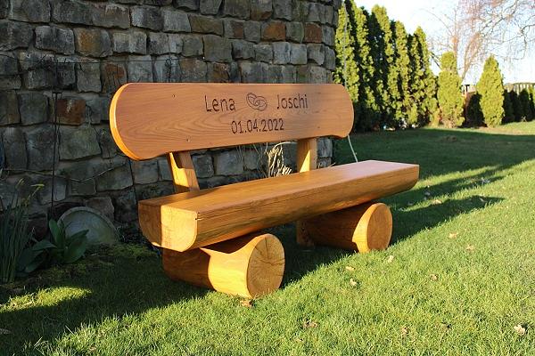 Bild 8 Gartenbank aus Lärche mit Gravur. Hochzeitsgeschenk. Ostern Geschenk. Krongartmö