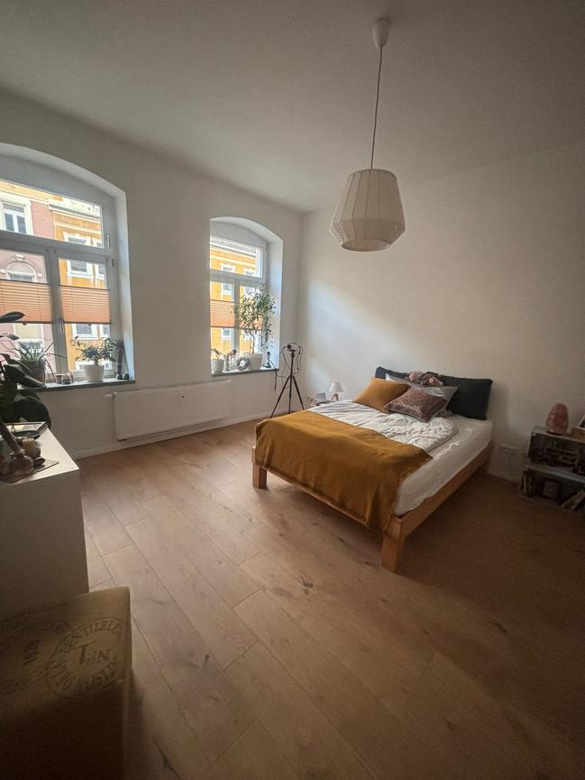 Bild 3 Rabattaktion! Helle 2 Zi mit EBK und Balkon neu saniert City nah! Nur 395 € KM!