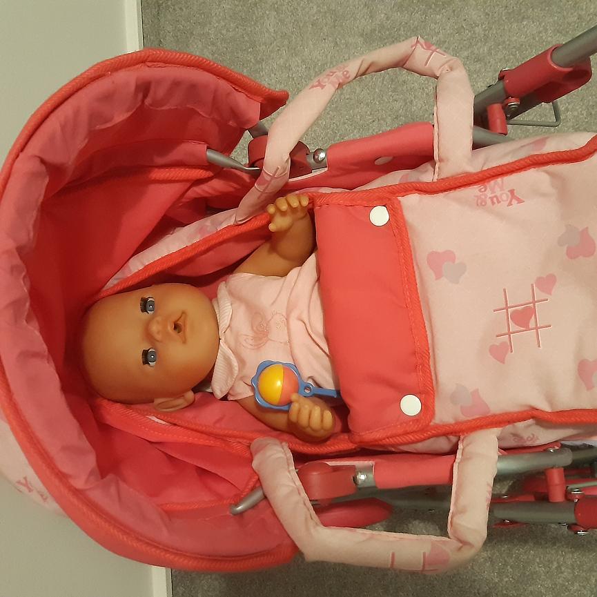 Bild 3 Roter Puppenwagen mit BabyBorn-Puppe