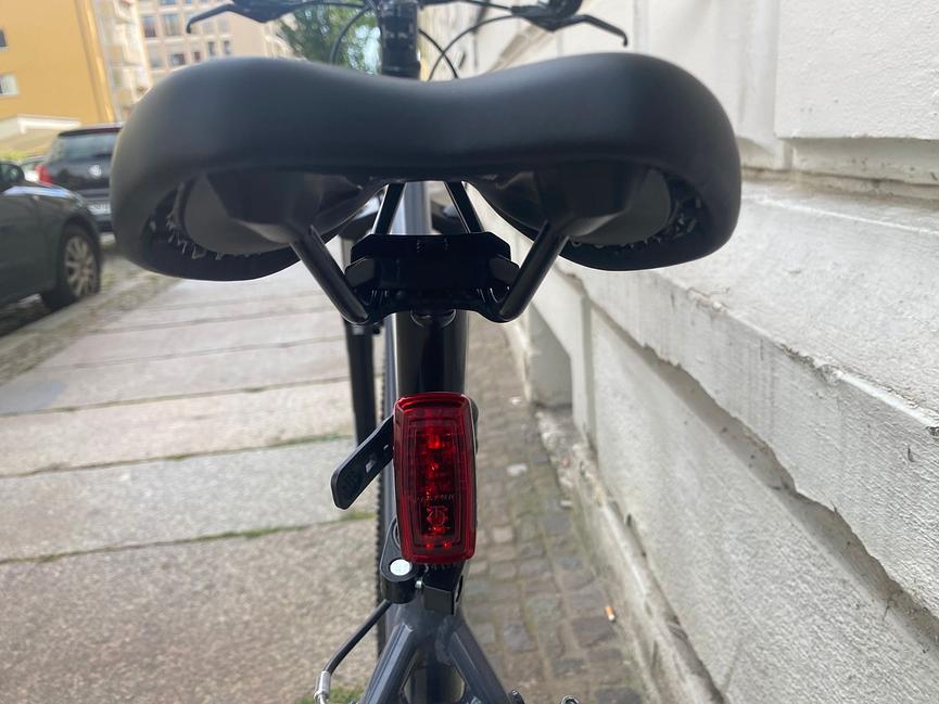Bild 7 Mountainbike/Fahhrad + Zubehör // Zustand ausgezeichnet