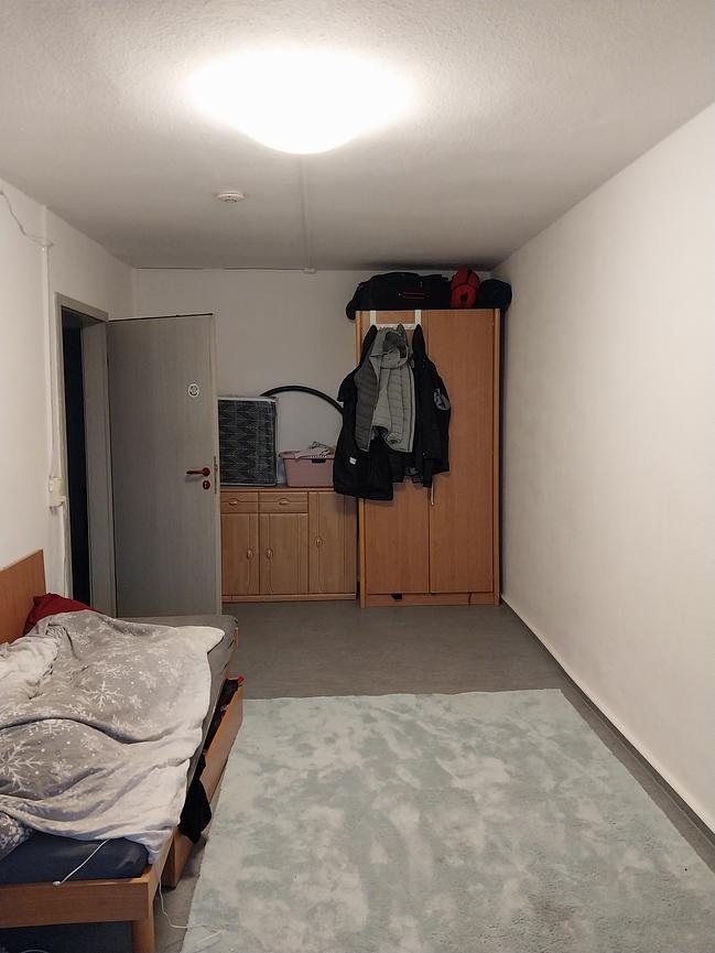 Bild 2 Großes WG Zimmer am Südstadtcampus für weibliche Studentinnen