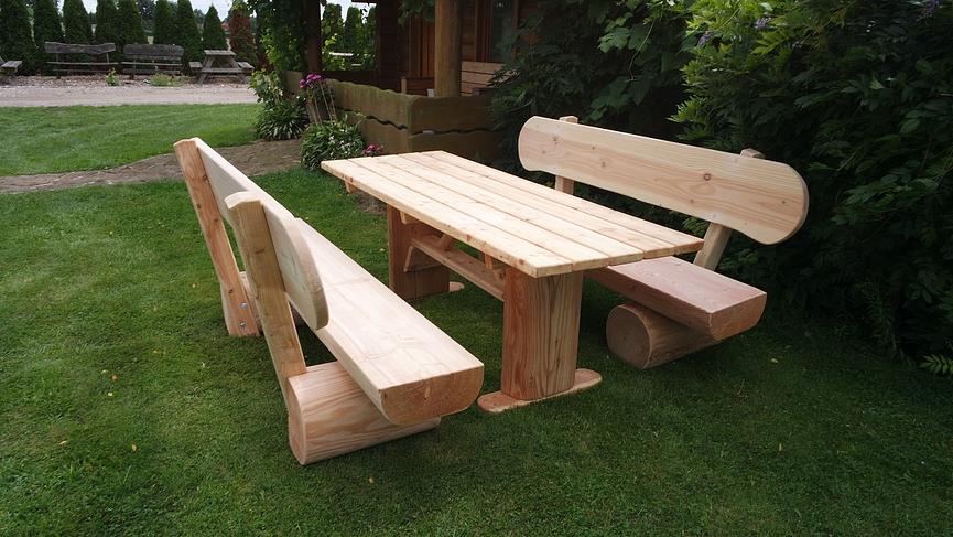 Bild 3 Holzmöbel aus Lärche. Gartenmöbel.