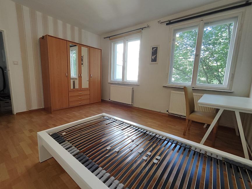 Bild 2 Möbliertes 18m² WG-Zimmer in 3er-Studenten-WG für 750€