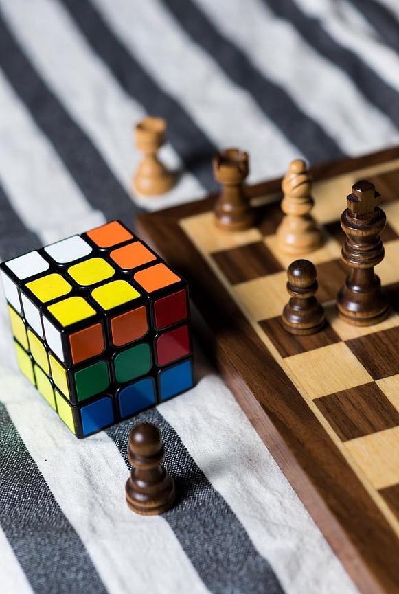 Bild 1 Anfänger-Coaching Schach & Zauberwürfel ab August 2026