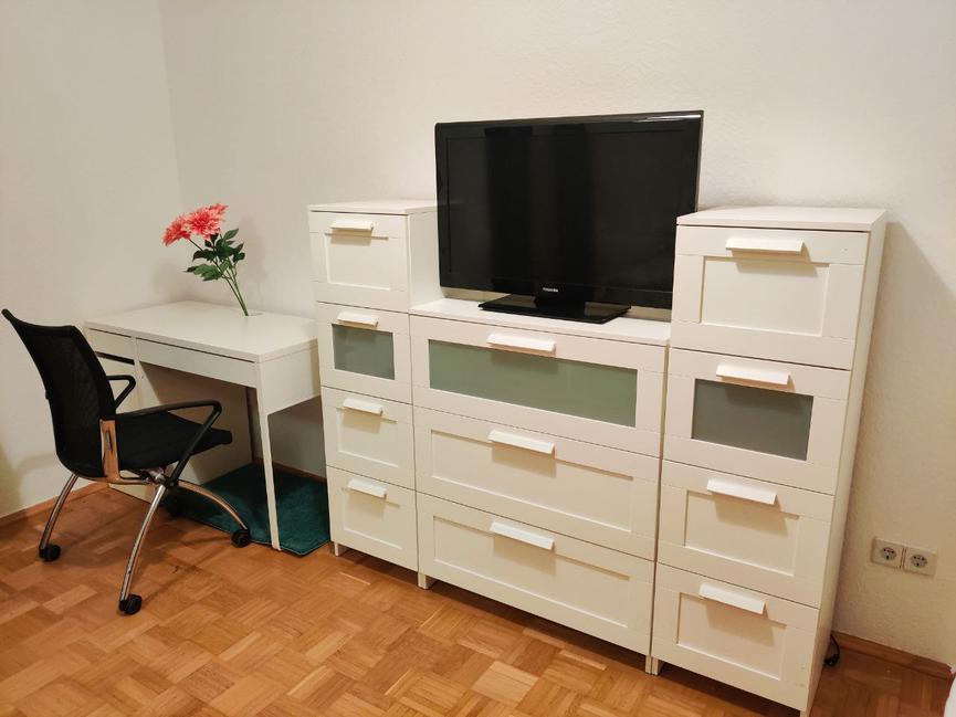 Bild 3 Möblierte WG-Zimmer, Balkon, Markkleeberg, S-Bahn nach Leipzig, Seenähe