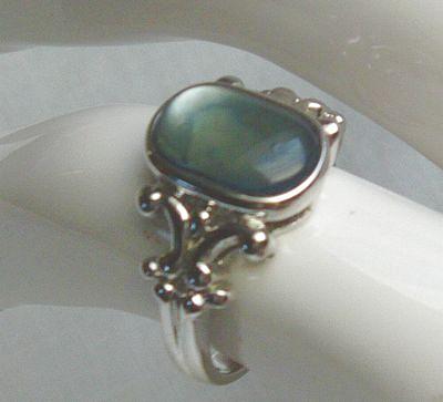 Bild 2 Ring, 925 Silber mit einer gefassten Pauamuschel