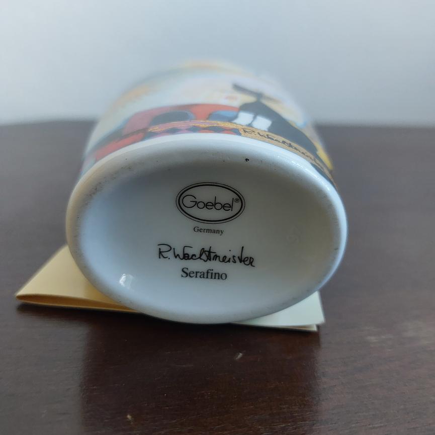 Bild 2 KLEINE VASE VON ROSINA WACHTMEISTER UND GOEBEL