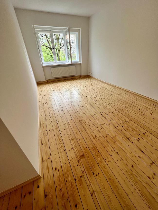 Bild 14 4 Zimmerwohnung für WG in Stötteritz, Küche, Bad, Balkons, 104qm, Garten.