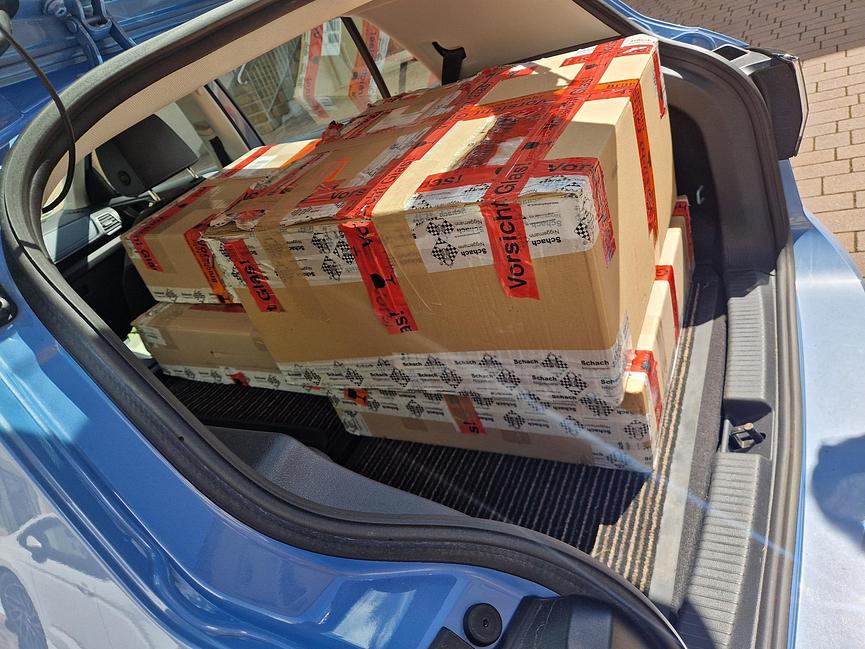 Bild 1 Paketkurier gesucht