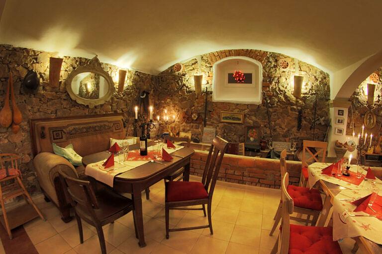 Bild 2 Familienfeier im Hofcafe & Hoftheater zu Proschwitz (Meißen)
