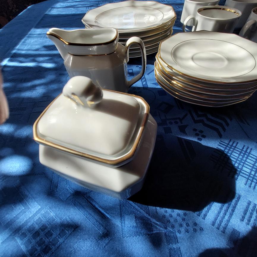 Bild 10 Verschiedenes Kaffee Geschirr TOP
