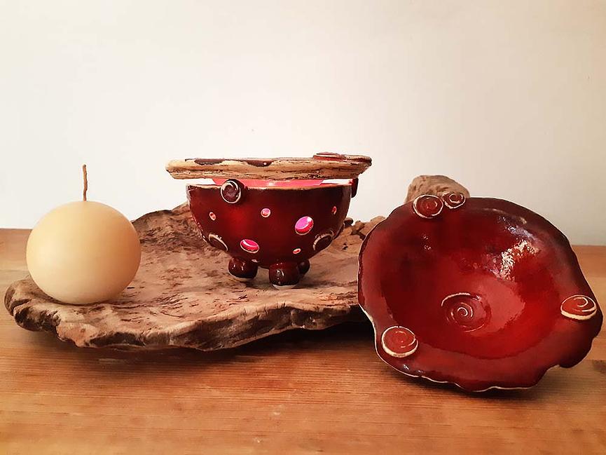 Bild 2 handgetöpferte Duftlampe und Schale