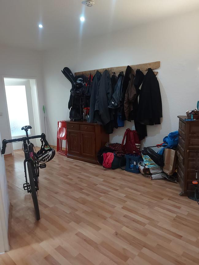 Bild 5 Wg Zimmer zu vermitteln
