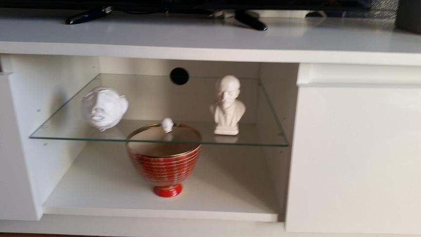Dsb Tv Schrank Zu Verkaufen Hausrat In Berlin