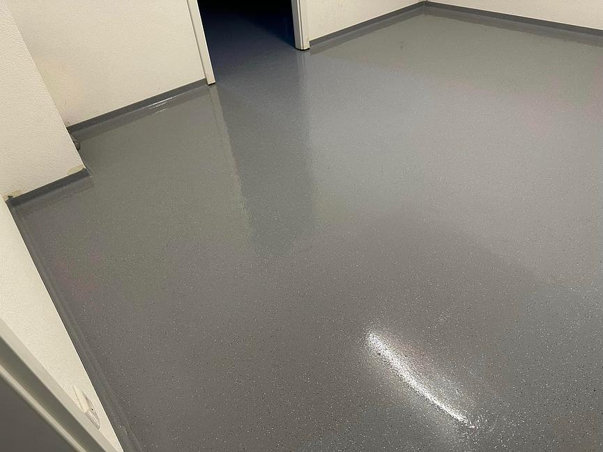 Bild 10 Epoxidharz Bodenbeschichtungen
