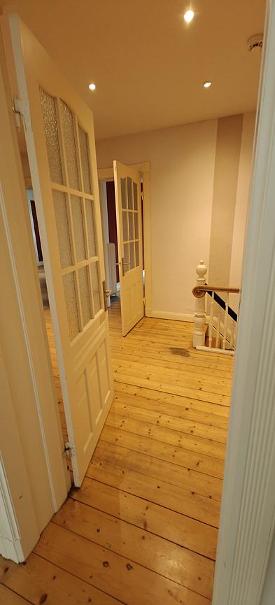 Bild 6 Exklusive 5-Zimmer Wohnung, ganze Wohnung (192 m2) für WG, keine Zi Anfragen!