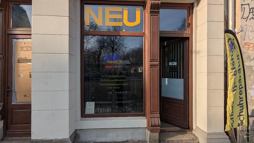 Bild 1 Schuhreparatur, Schlüsseldienst, Taschenreparatur und mehr