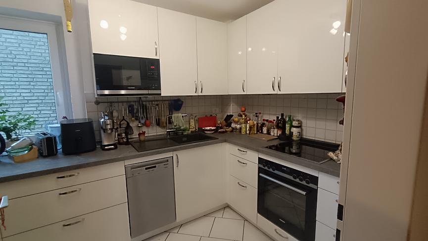 Bild 4 Hochwertige Einbauküche 3,5 J alt mit allen Einbaugeräten