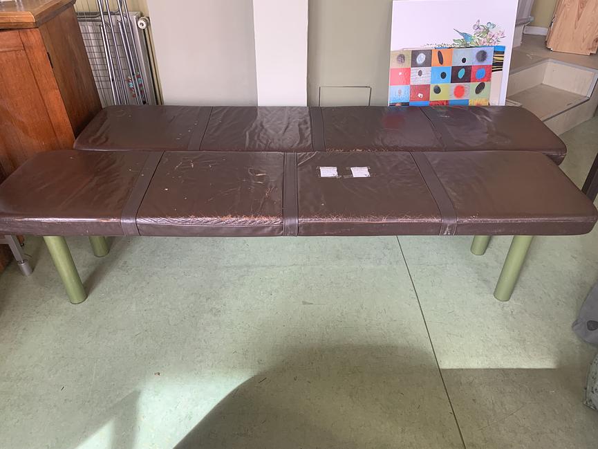 Bild 7 diverse Möbel / Ausstattung