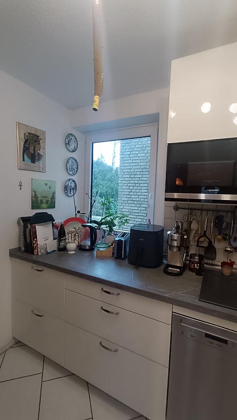 Bild 5 Hochwertige Einbauküche 3,5 J alt mit allen Einbaugeräten