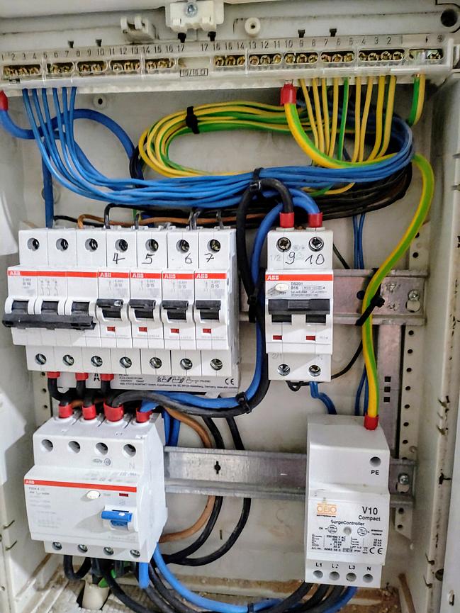 Bild 1 Elektroarbeiten durch Fa. Queisser Elektro. Leipzig.
