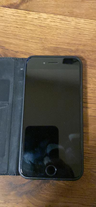 Bild 1 iPhone 7 (Akku defekt) 15€