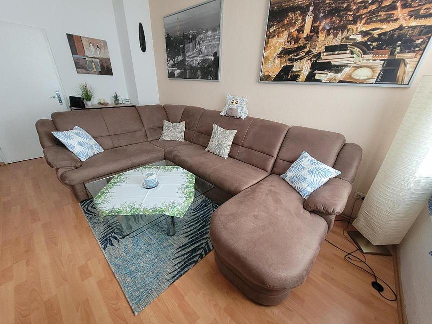 Bild 6 Couchgarnitur mit Schlaffunktion und Relaxsessel 400€ VB