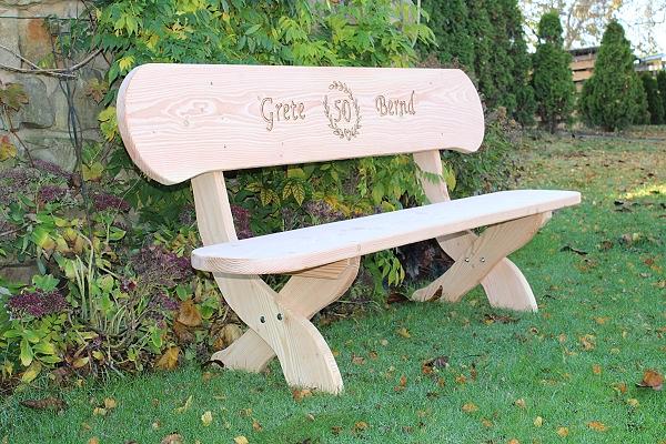 Bild 5 Holzbank. Gartenbank mit Gravur. Hochzeitsgeschenk.