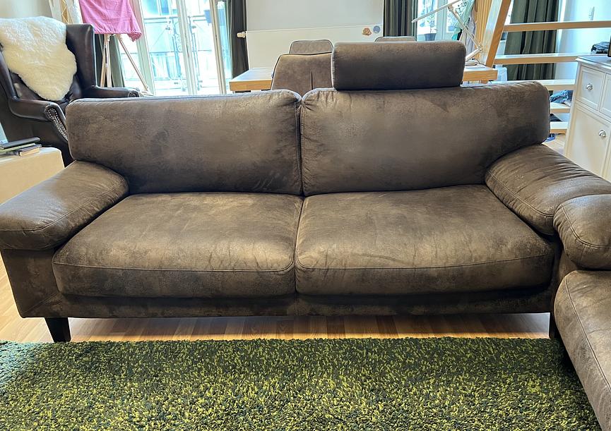 Bild 2 Zwei Sofas Mikrofaser-Lederoptik in braun - gepflegt und bequem