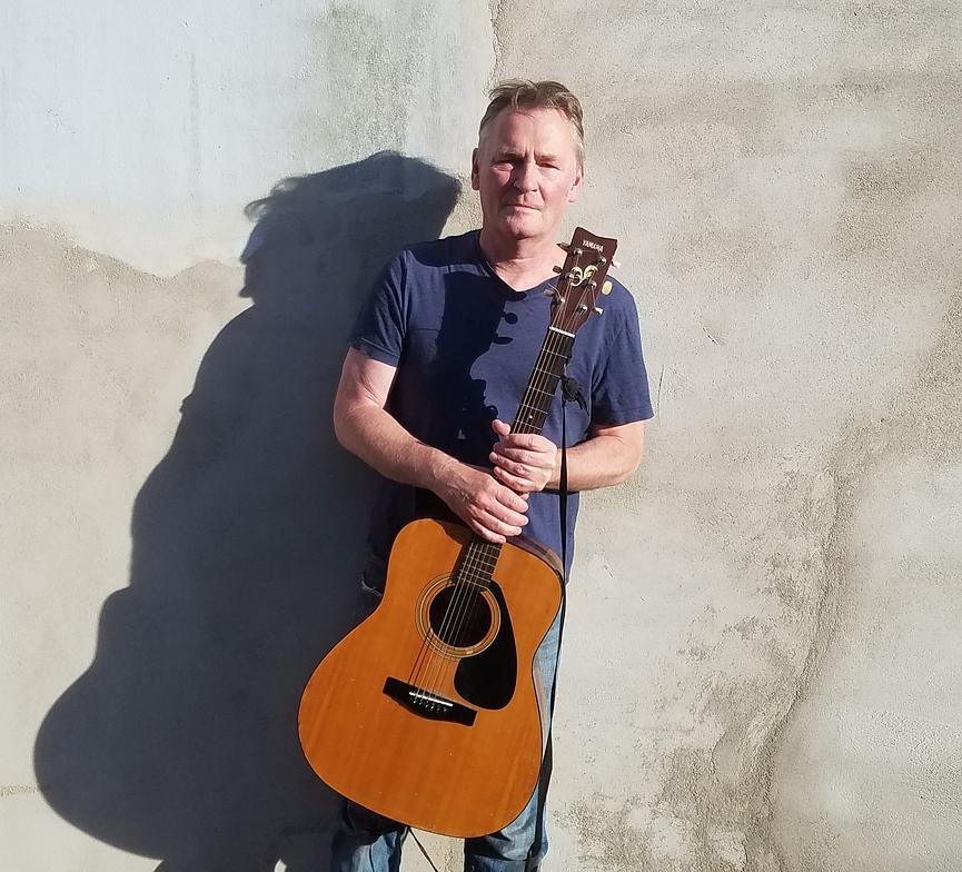Bild 1 Musikalische Früherziehung - Gitarre und Gesang für Kitas & Krippen in Hamburg